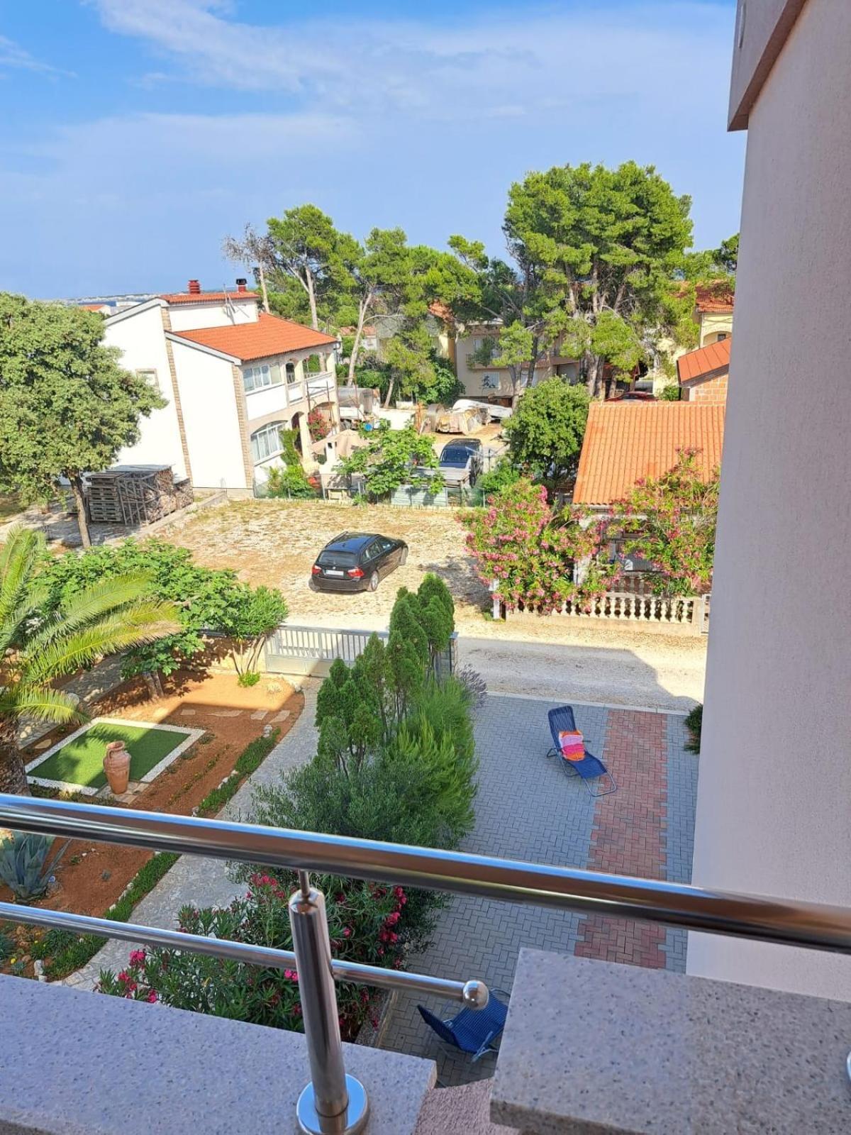 Apartmani Vukadin Vir Extérieur photo